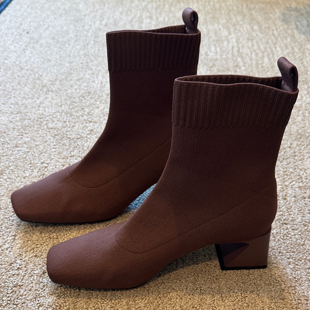 Vivaia Brown Ankle Sock Boots Size 38